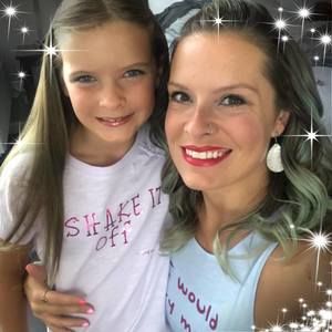 Meet your Posher, Cassandra